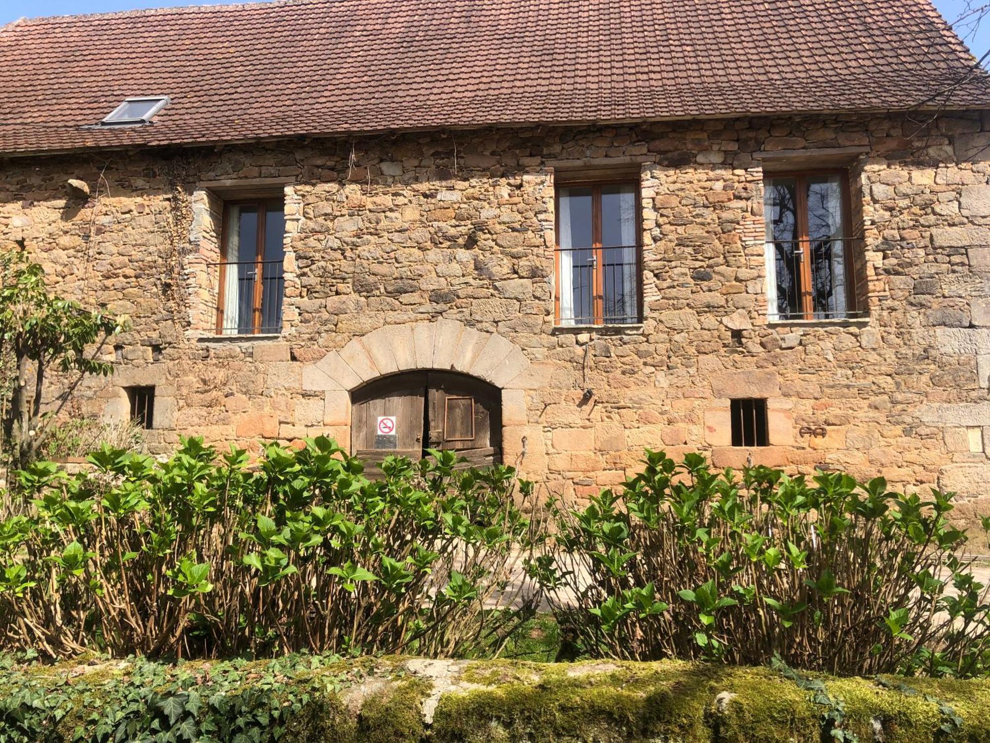 Ecuries De Saint Maurice- Maison D'Hotes De Gondou Lacapelle-Marival Eksteriør bilde