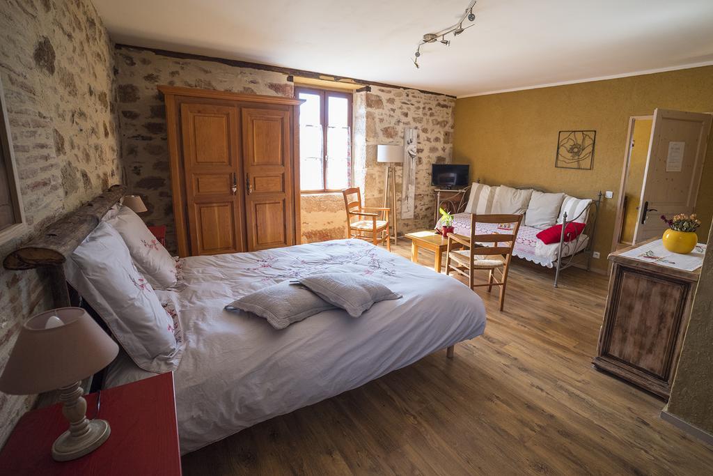 Ecuries De Saint Maurice- Maison D'Hotes De Gondou Lacapelle-Marival Eksteriør bilde