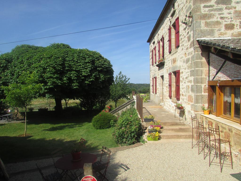 Ecuries De Saint Maurice- Maison D'Hotes De Gondou Lacapelle-Marival Eksteriør bilde